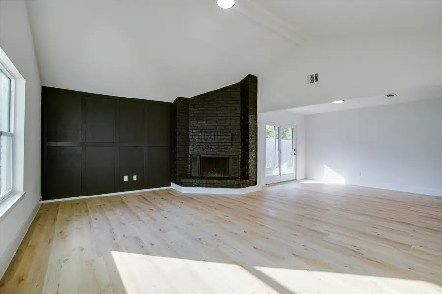 9809 Wren Court, Conroe, TX 77385 - Image #2