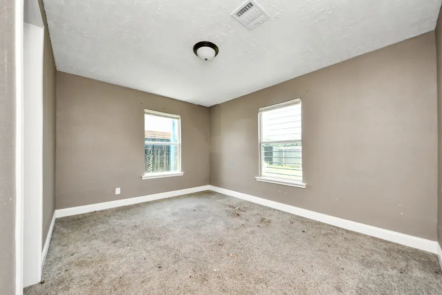 7351 Guadalcanal Road, Houston, TX 77033 - #3