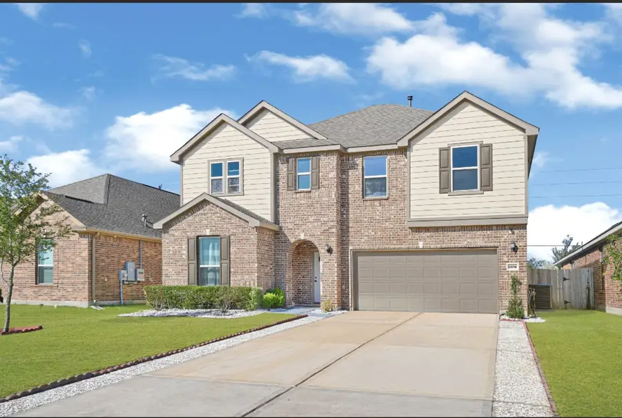 3216 Anderwood Arbor Lane, Pearland, TX 77584 - Image #2