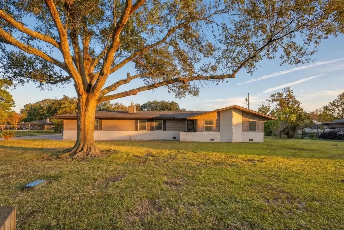 316 Linda, Bridge City, TX 77611 - #1