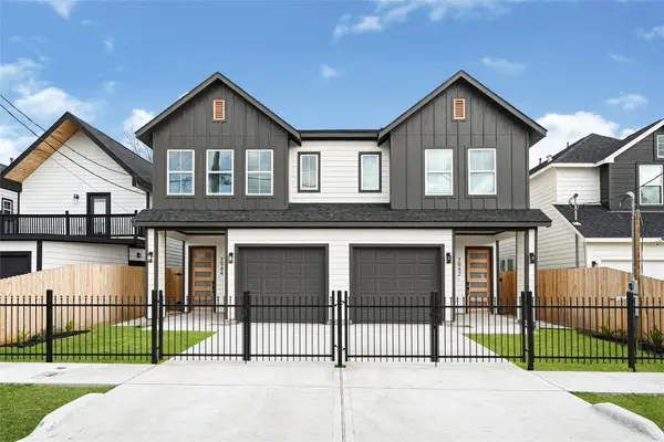 7944 Dyer Street, Houston, TX 77088