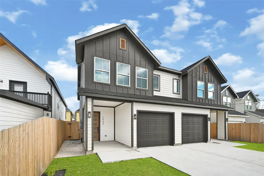 7944 Dyer Street, Houston, TX 77088 - Image #3