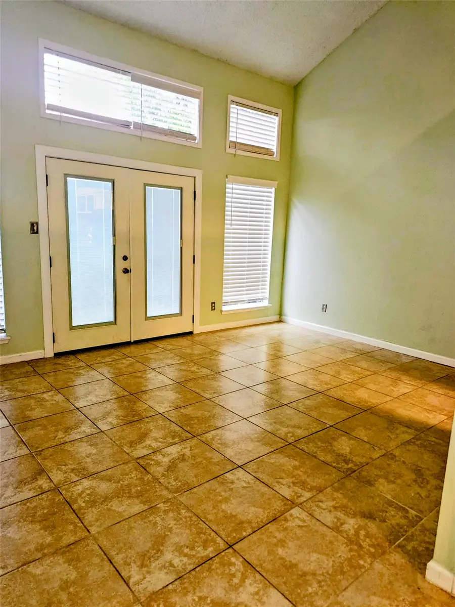 2425 Miramar Court #2425, Seabrook, TX 77586 - #3