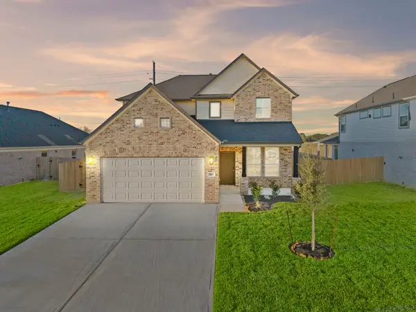 3130 Spitfire Drive, Rosenberg, TX 77471