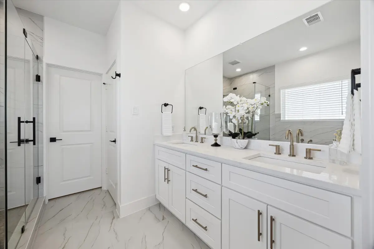 5608 Camino Encantado Drive, Houston, TX 77091 - #1