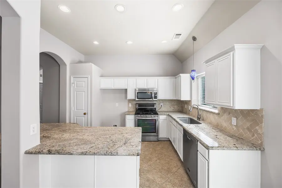 11810 Brush Canyon Drive, Tomball, TX 77377 - Image #3