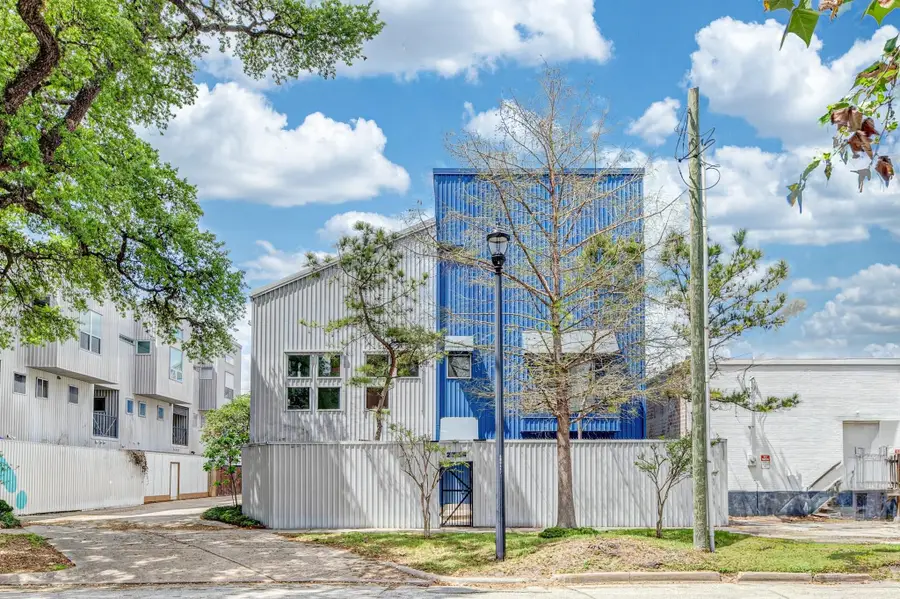 2714 Chenevert Street, Houston, TX 77004 - #2