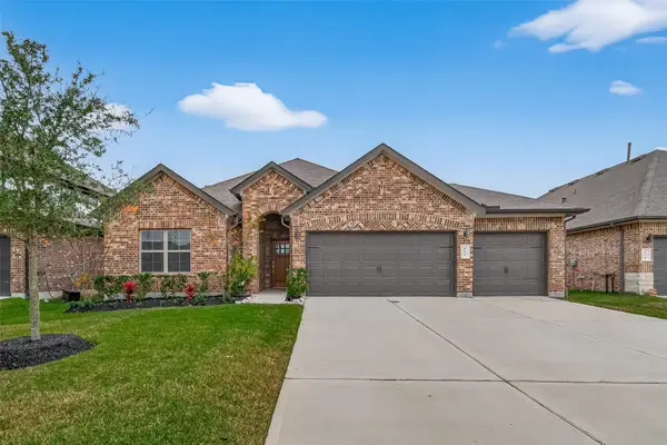 824 Westwood Drive, League City, TX 77573