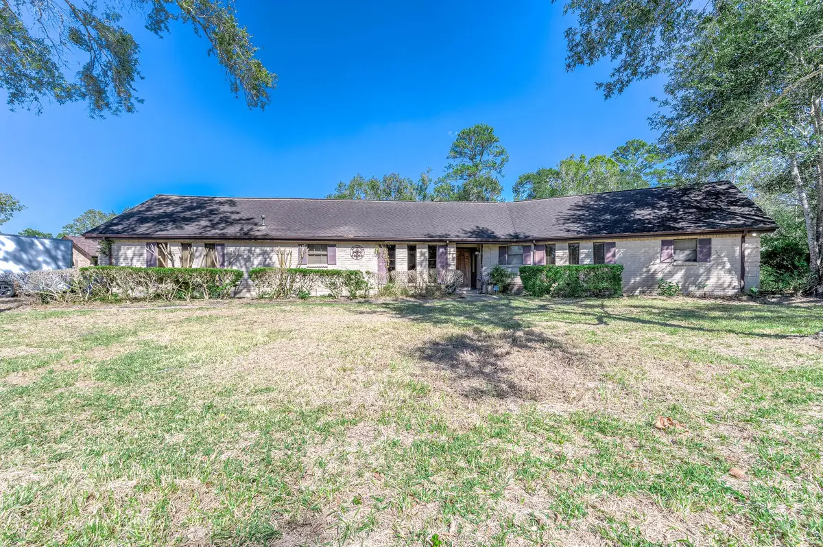 10 Kenny Court, Alvin, TX 77511 - Image #1