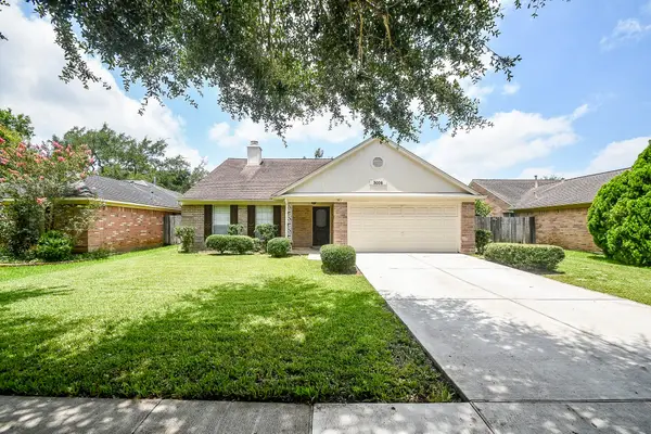 3006 Lakefield Way, Sugar Land, TX 77479