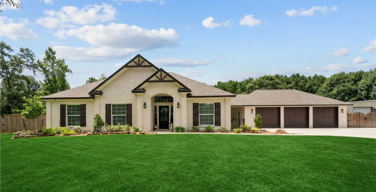572 Pinchback Drive, Anahuac, TX 77514 - #1