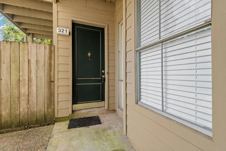 2100 Tanglewilde Street #321, Houston, TX 77063 - #3