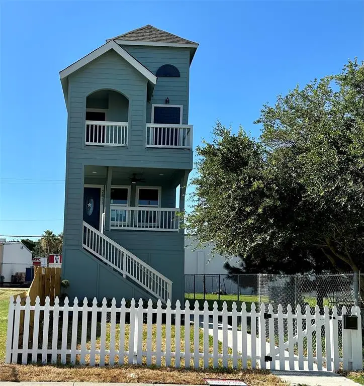 2811 Sealy, Galveston, TX 77550 - Image #2