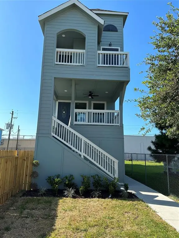 2811 Sealy, Galveston, TX 77550 - Image #3