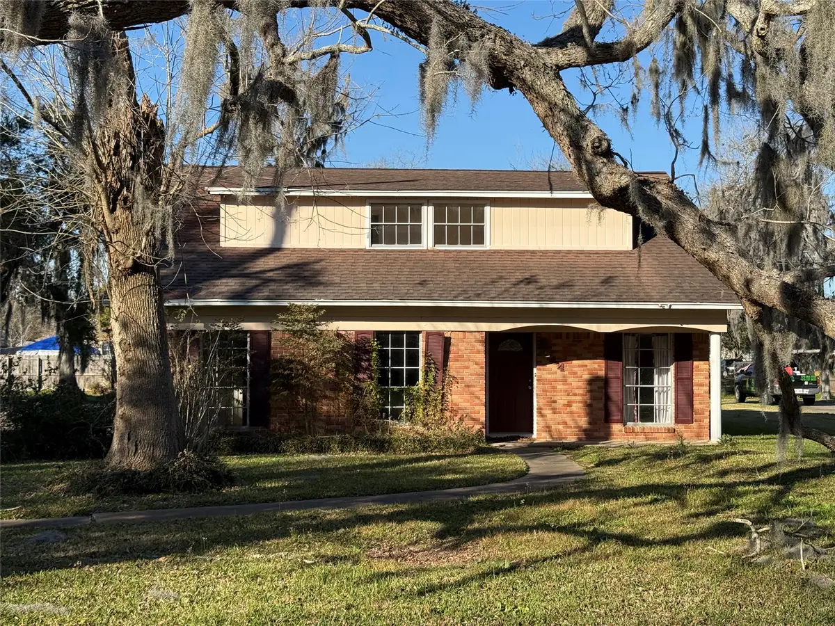 444 Southern Oaks Drive, Lake Jackson, TX 77566 - #1