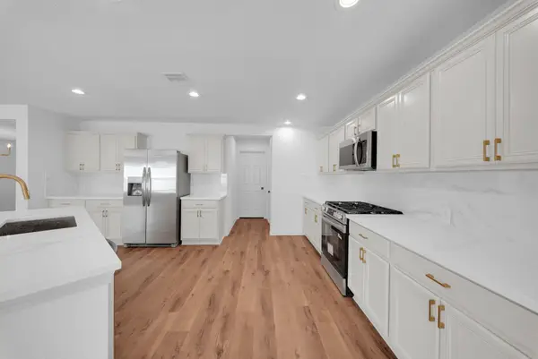 4322 Lake Cypress Circle, Houston, TX 77068