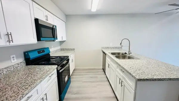 10001 Westpark Drive #86, Houston, TX 77042