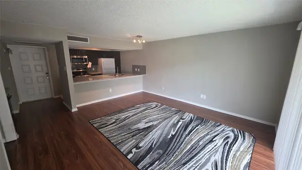 2818 S Bartell Drive #13, Houston, TX 77054