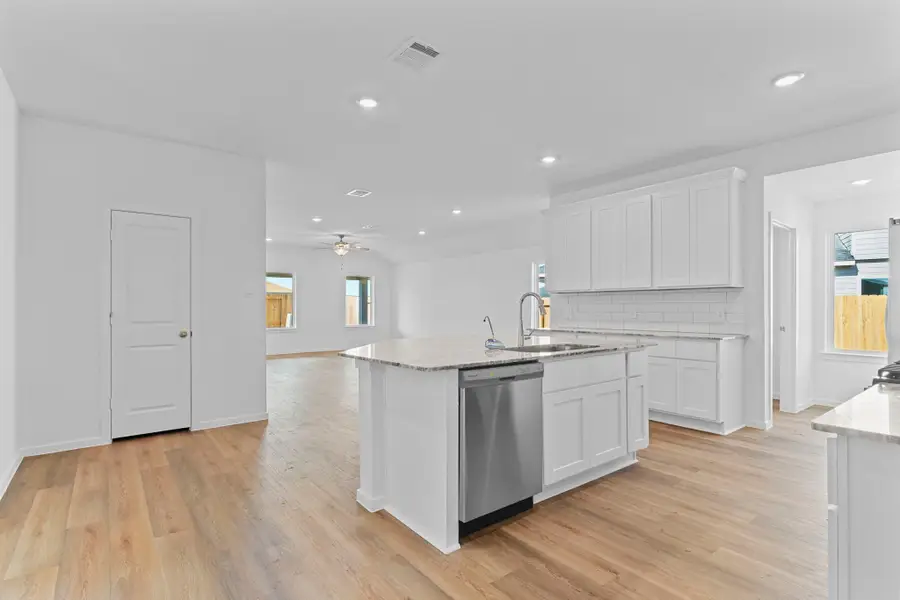 1419 Splashing Wave Drive, Iowa Colony, TX 77583 - #3