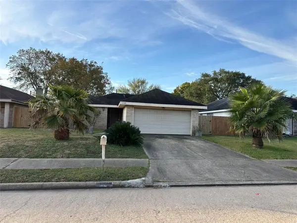 11123 Somerford Drive, Houston, TX 77072