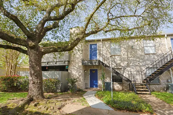 9700 Leawood Boulevard #1902, Houston, TX 77099