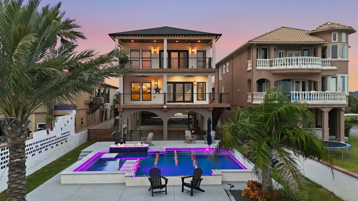 1918 Todville Road, Seabrook, TX 77586 - Image #1