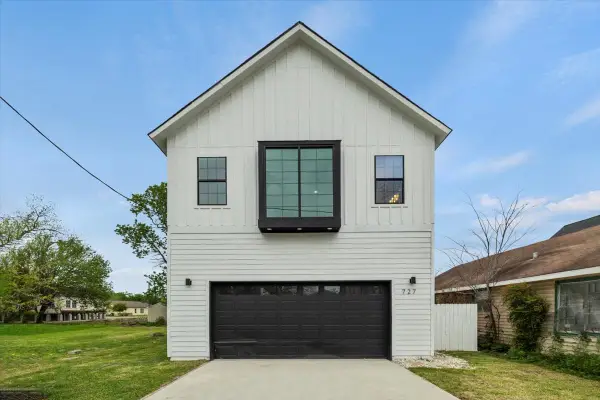 727 E 40th Street, Houston, TX 77022