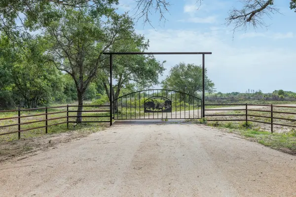 0 County Road 19, Hallettsville, TX 77964