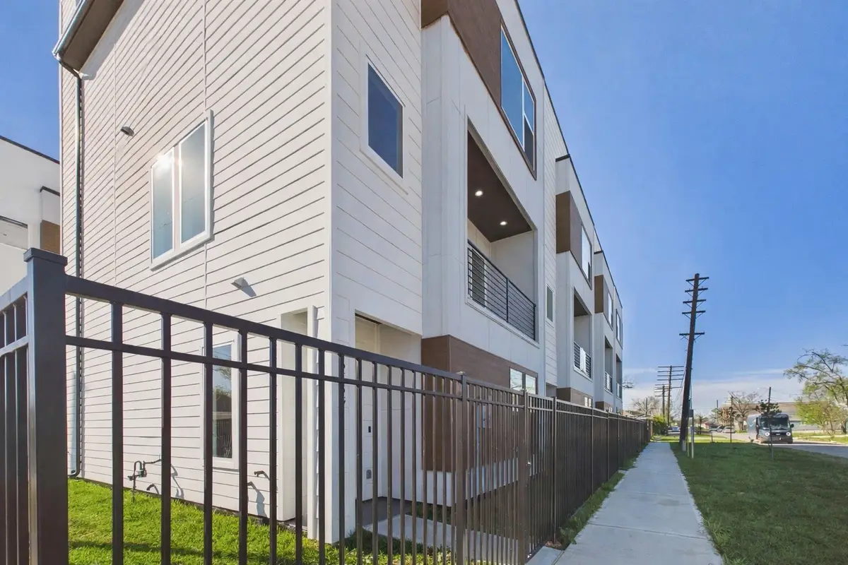 2415 Harrington Street, Houston, TX 77026 - #1