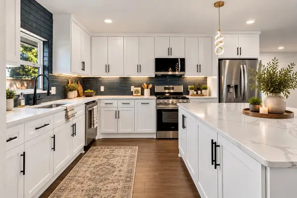 6207 Hirondel Street, Houston, TX 77087