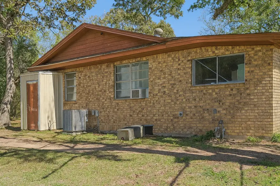 110 Fm 2025 Road, Coldspring, TX 77331 - Image #2