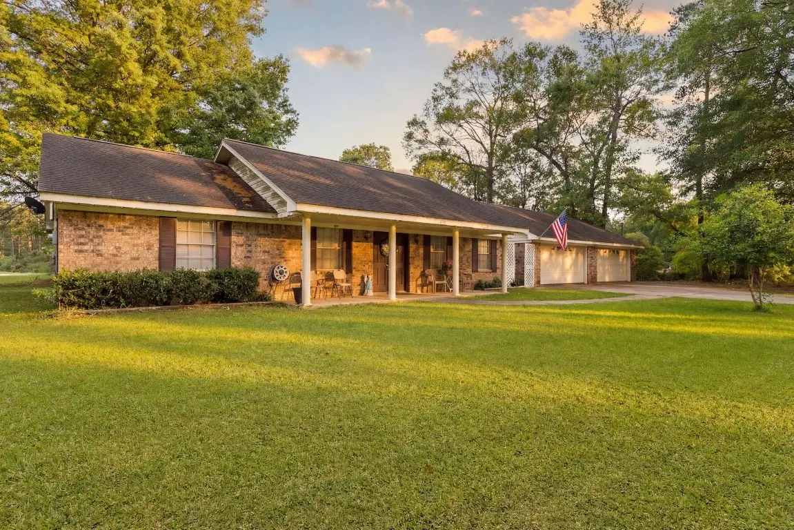 698 Wildwood Drive, Kountze, TX 77625 - #1