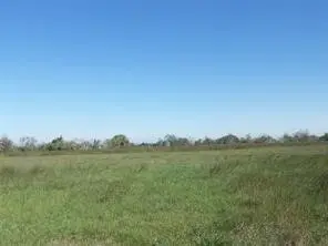 1703 Apache, Angleton, TX 77515