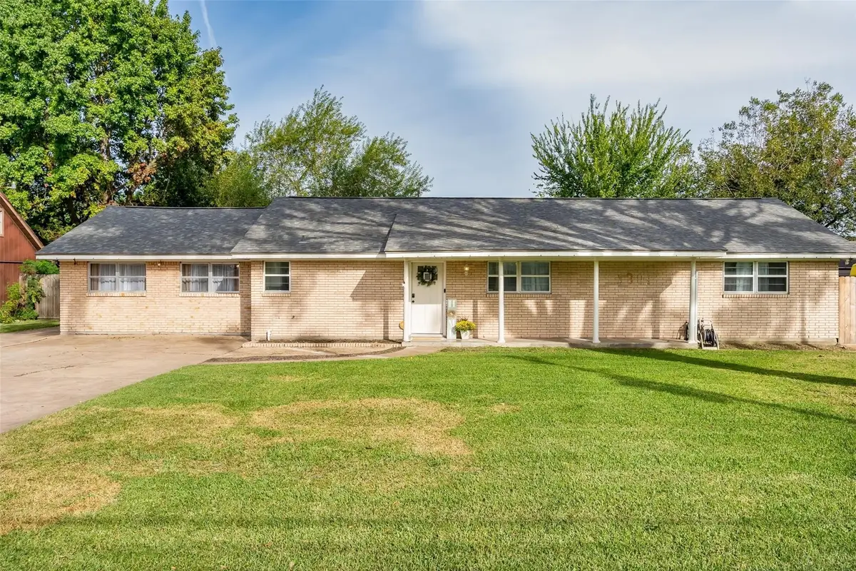 3301 Luella Avenue, Deer Park, TX 77536 - #1