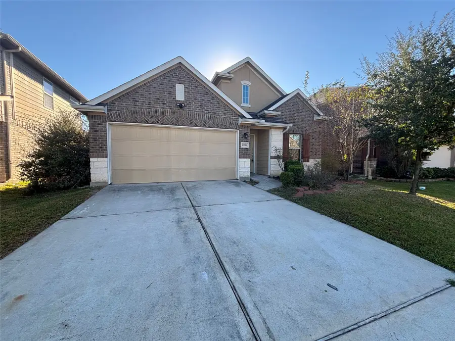 23722 Pennington Hills Drive, Spring, TX 77389 - Image #3