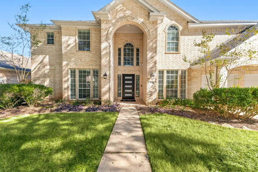14910 Lake Woodbridge Court, Sugar Land, TX 77498 - #2