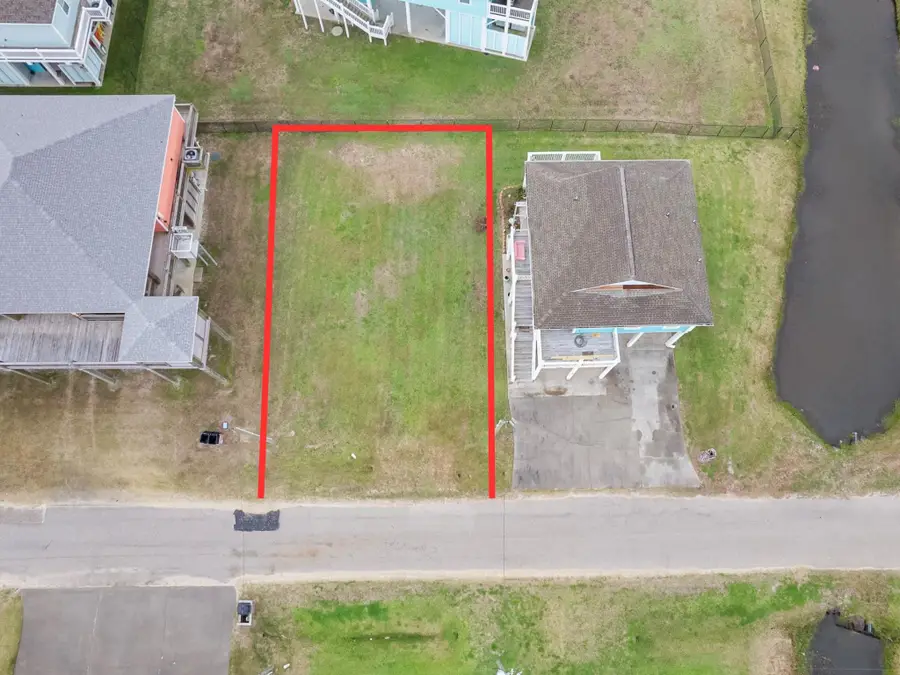 933 Clara Street, Port Bolivar, TX 77650 - #2