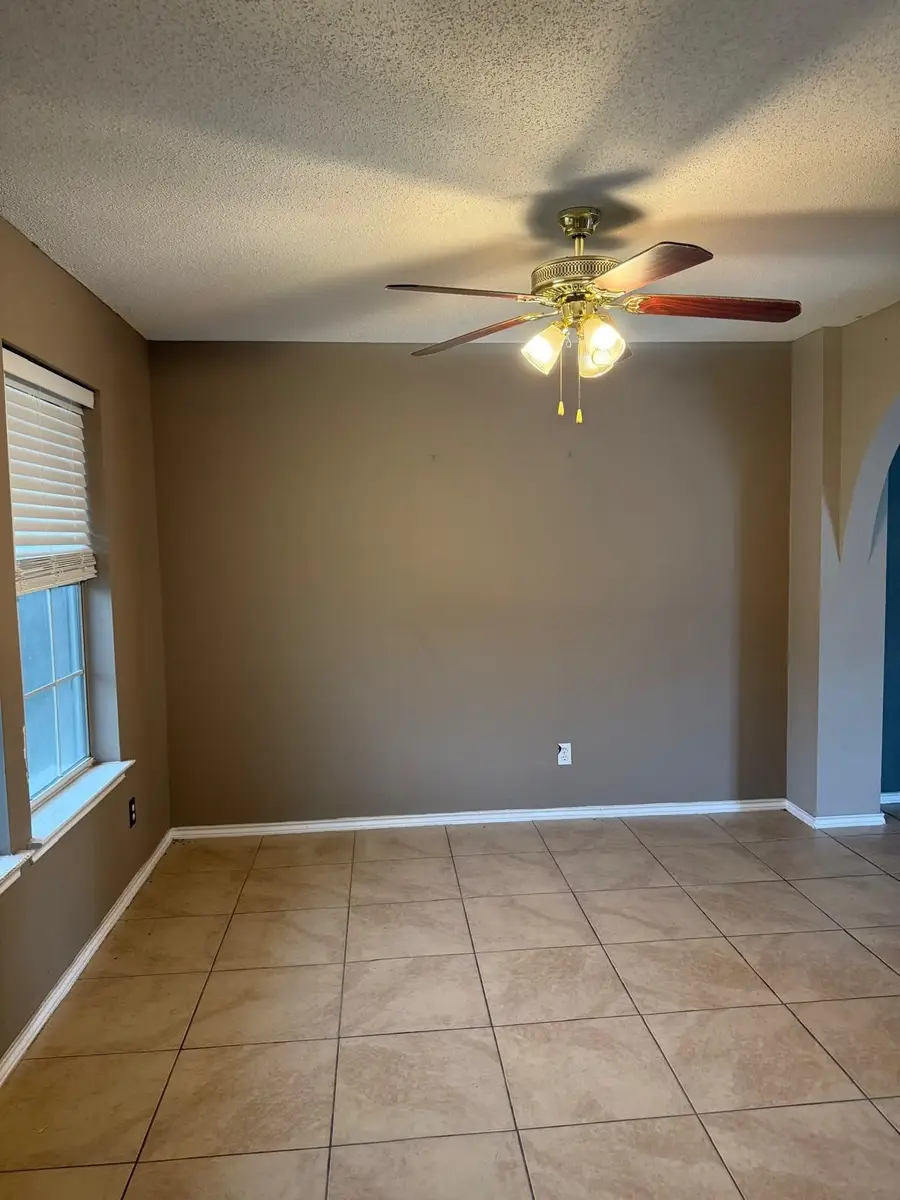1809 W Roosevelt Street, Weslaco, TX 78599 - #3
