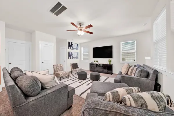 9207 Coleridge Drive, Rosharon, TX 77583