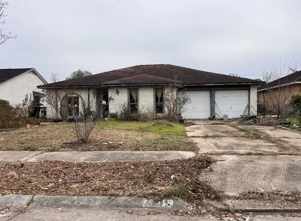 11219 Newbrook Drive, Houston, TX 77072