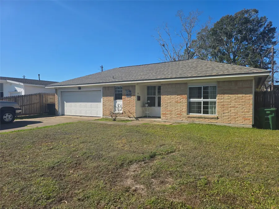 10315 Carthage Drive, Houston, TX 77089 - Image #2