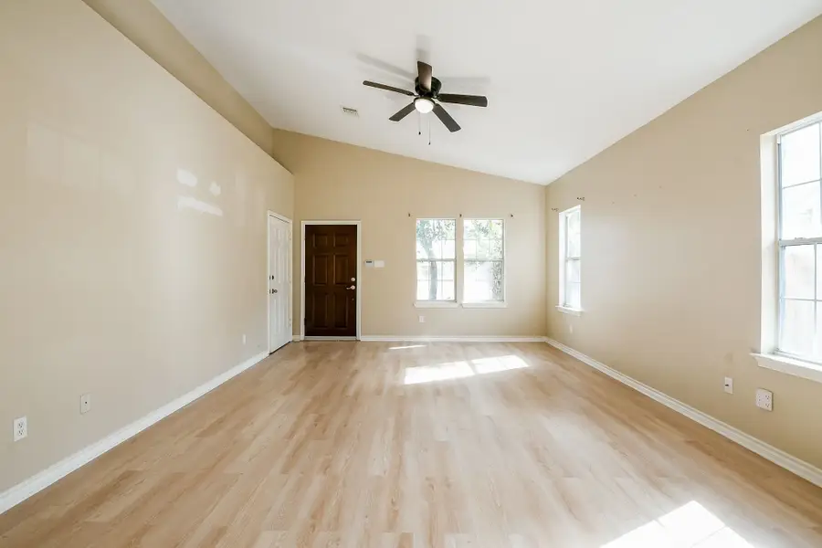 7024 Eastwood Street, Houston, TX 77021 - Image #2