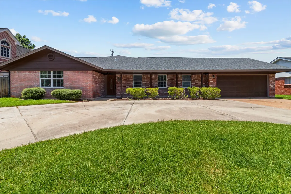 2304 Harper Drive, Pasadena, TX 77502 - #1