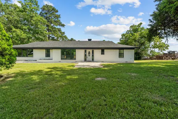 123 W Main Street, Kennard, TX 75847