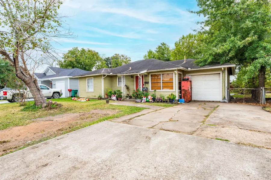 1504 Harris Avenue, Pasadena, TX 77506 - Image #2