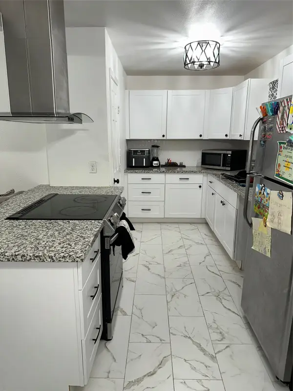 10442 Southport Drive, Houston, TX 77089