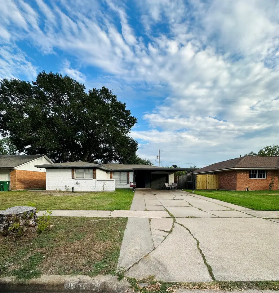 10442 Southport Drive, Houston, TX 77089 - Image #3