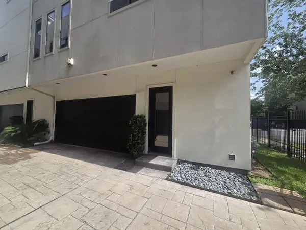 1318 Crockett Street, Houston, TX 77007