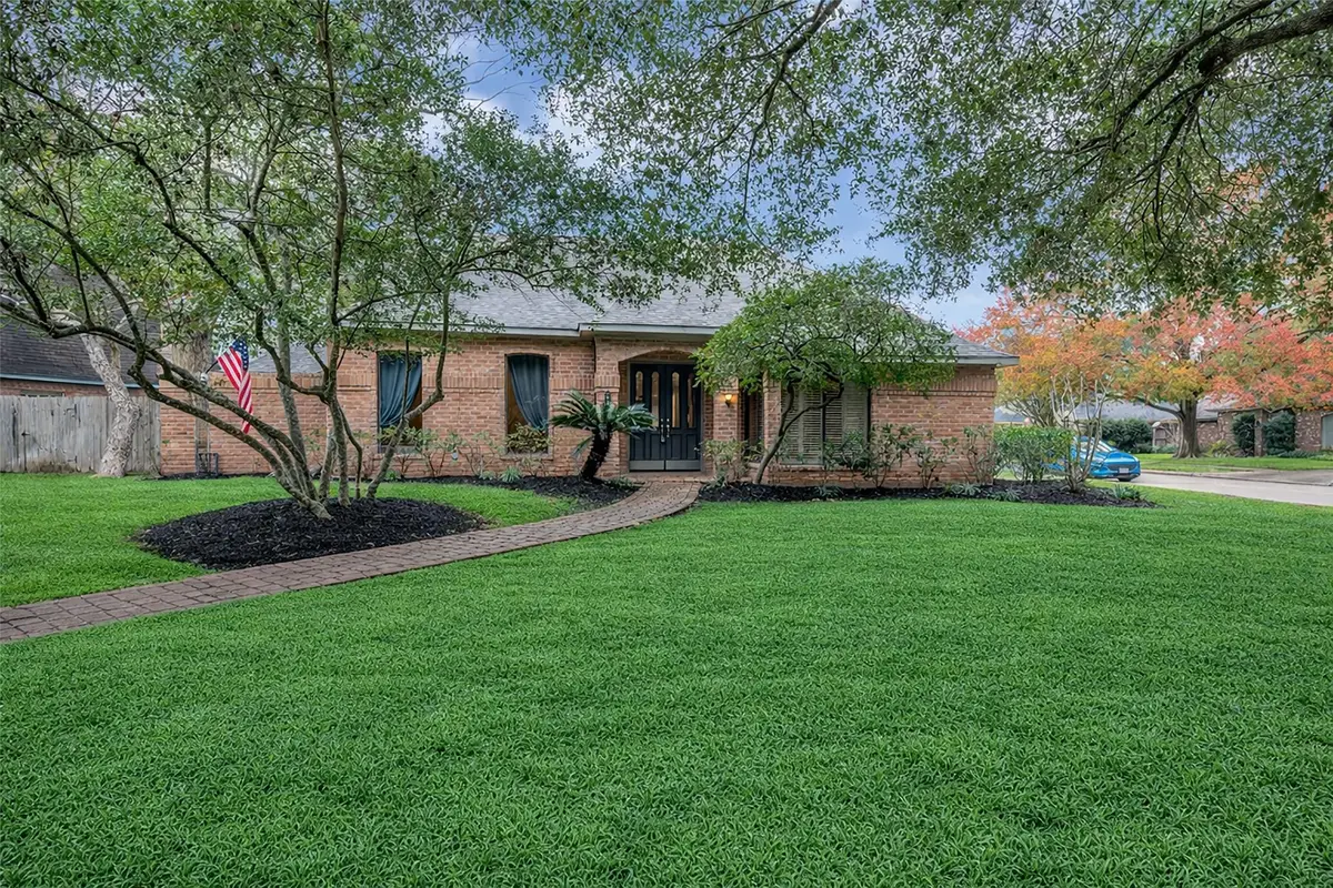 11606 Cherryknoll Drive, Houston, TX 77077 - Image #1