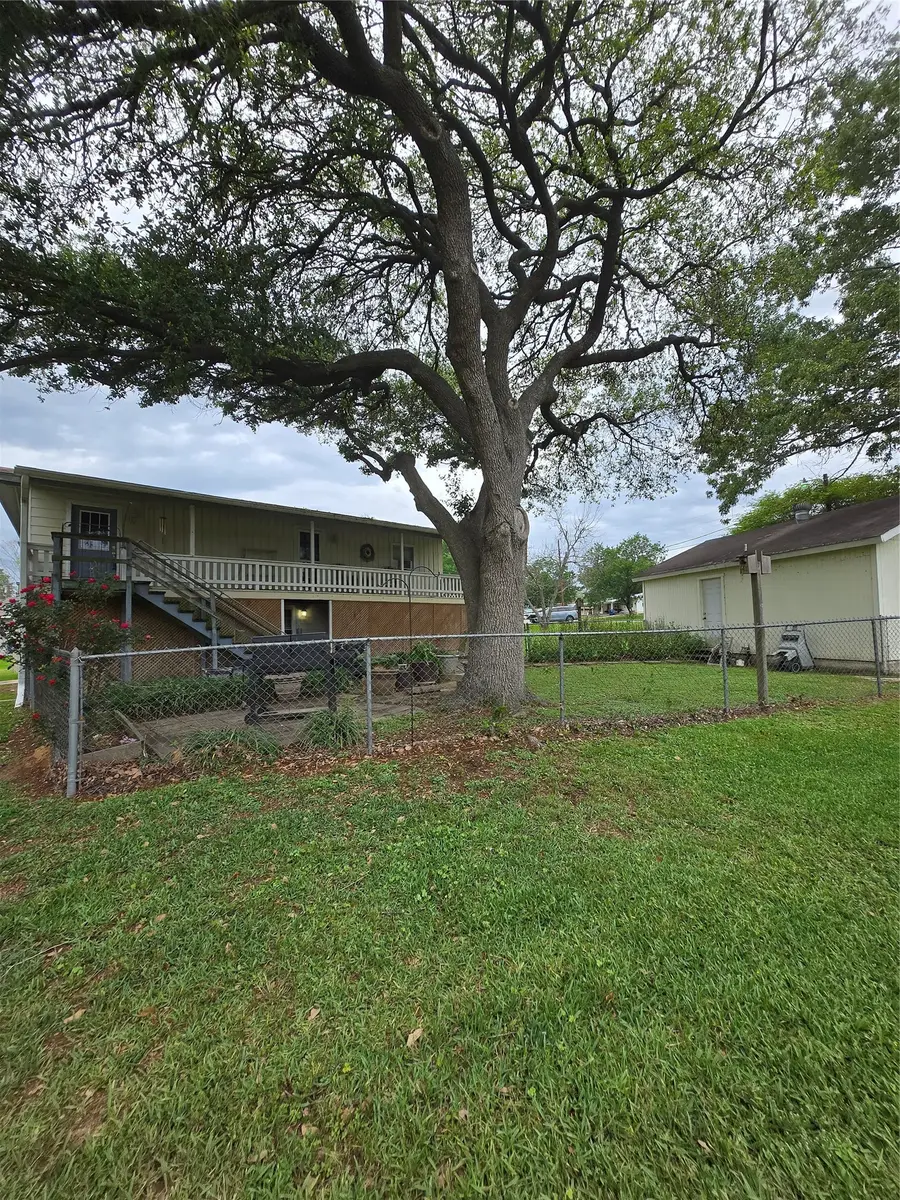 212 Water Ridge Drive, Livingston, TX 77351 - #2